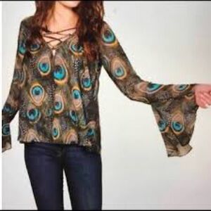 Show me your Mumu medium zuko top peacock print bell sleeved lace up front tie